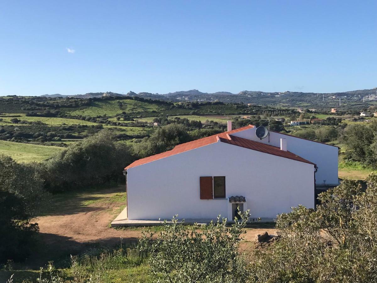 La Piana Holiday House Bassacutena Εξωτερικό φωτογραφία