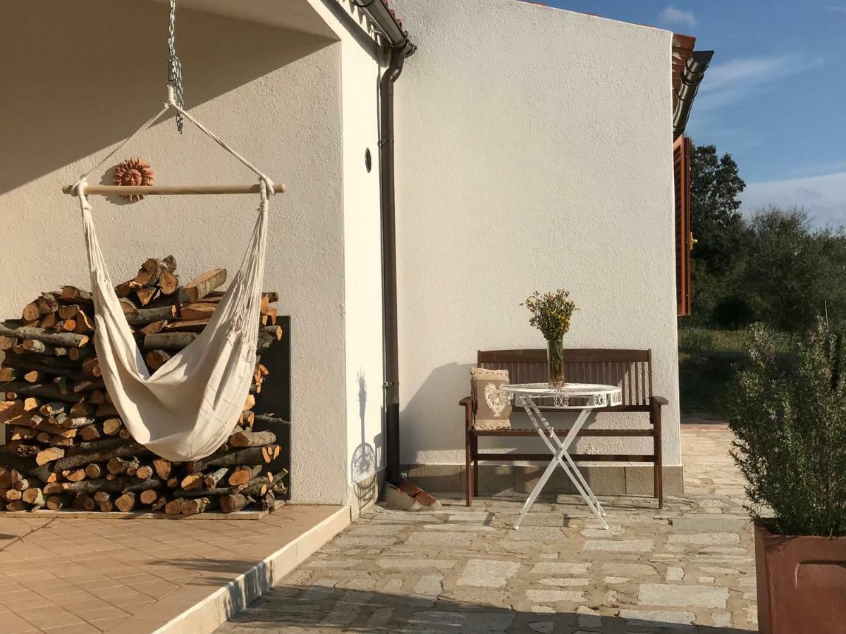 La Piana Holiday House Bassacutena Εξωτερικό φωτογραφία